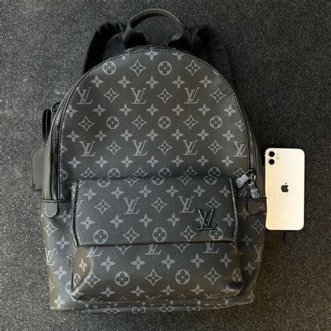 louis vuitton sırt çantası erkek|Louis Vuitton handbags.